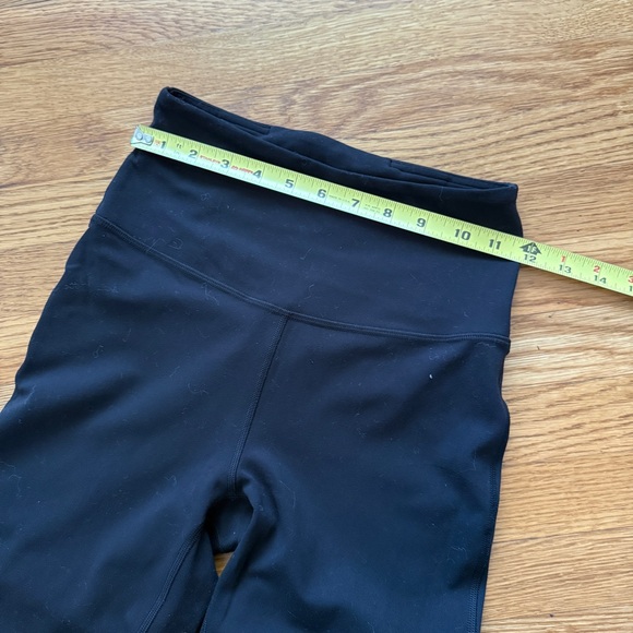 Lululemon black high rise flare athletic leggings 4 - Picture 8 of 8